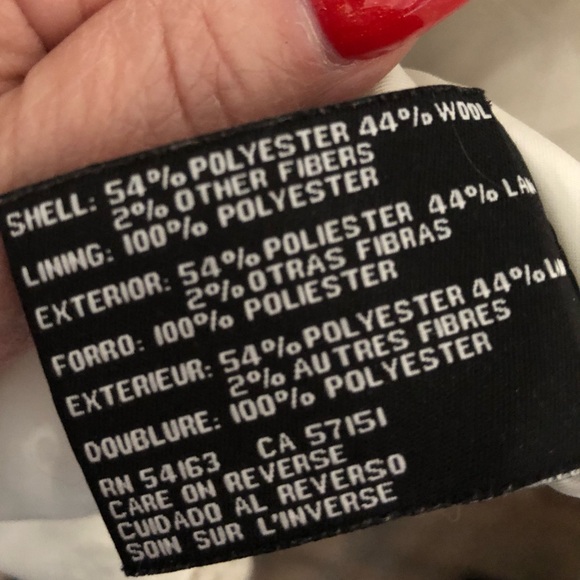 Jessica Simpson White Coat - Picture 5 of 5